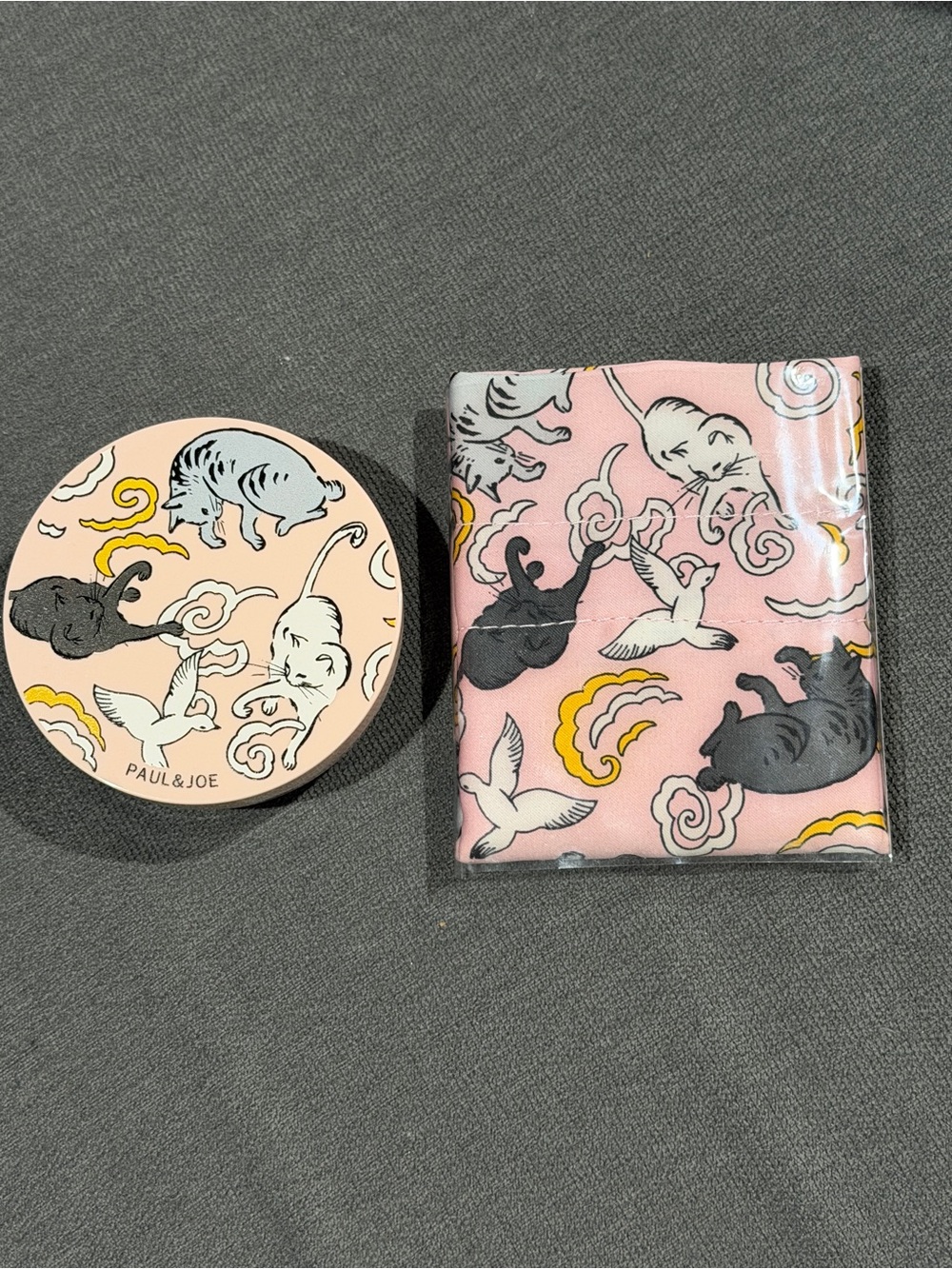 Paul & Joe Compact with Matching Pouch